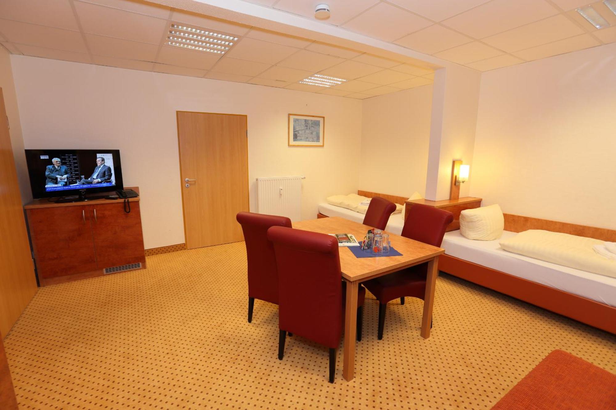 Hotel Am Holzhafen Stade Extérieur photo